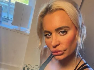 Calypso1babestation Average webcam from United Kingdom