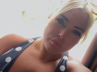 Naughty_Laurenx webcam livesex profile in submissive cams