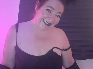 Sexy99Fox Submissive webcam from Canada